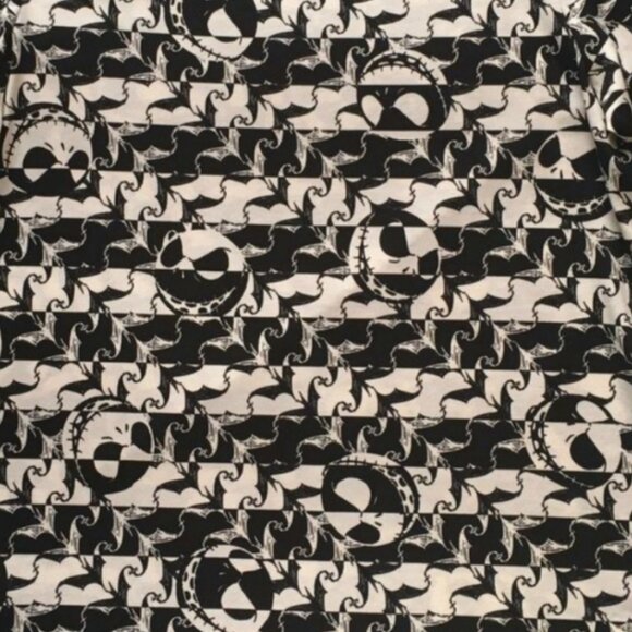 NBC_Gigi_LuLaRoe_Disney_xs - Picture 3 of 3